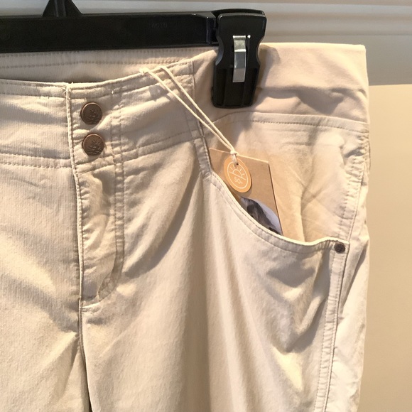 NWT Royal Robbins UPF 50 Jammer ll Beige Capri Pants Size 8 - Picture 8 of 10